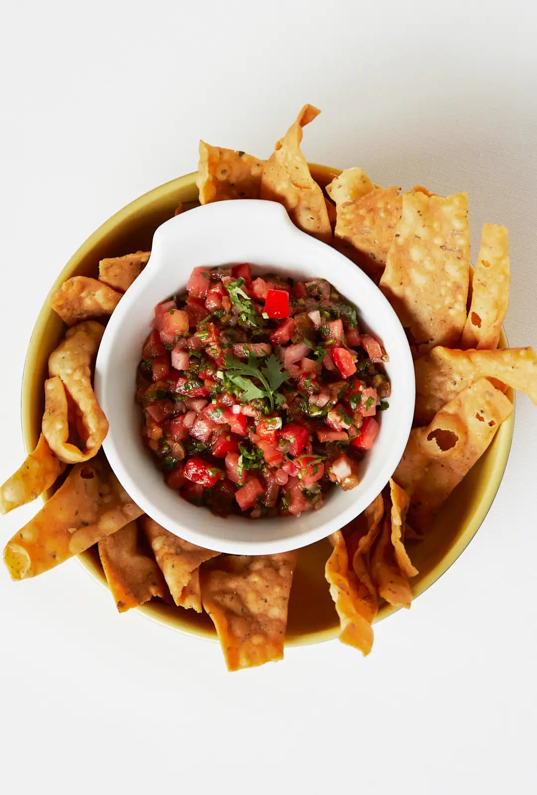 Tomato Salsa & Tortilla Chips